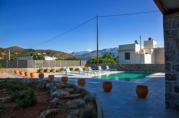 Vrijstaande woning in Milatos