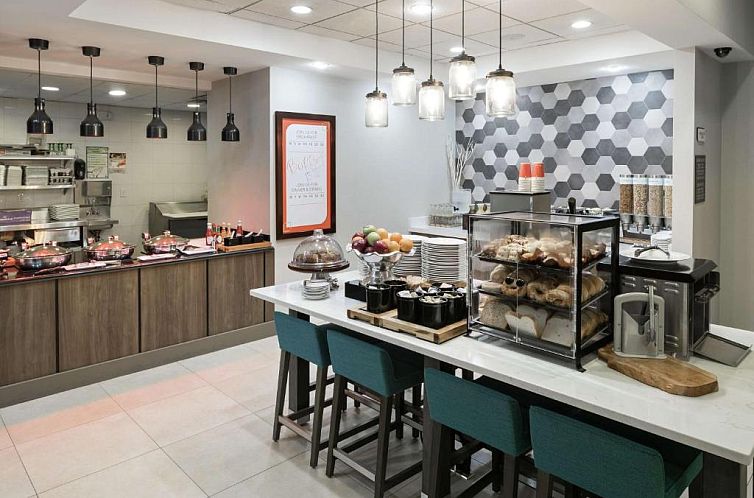 Hilton Garden Inn DFW North Grapevine