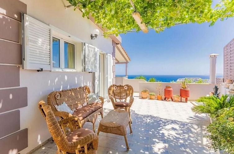 Vrijstaande woning in Ligaria