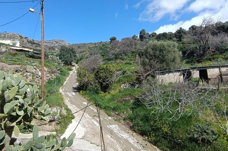 Vrijstaande woning in Mariou
