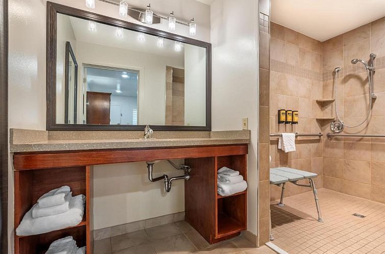 Best Western Plus Clocktower Inn