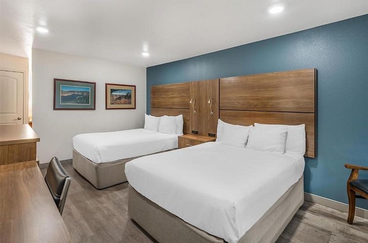 Best Western Plus Clocktower Inn