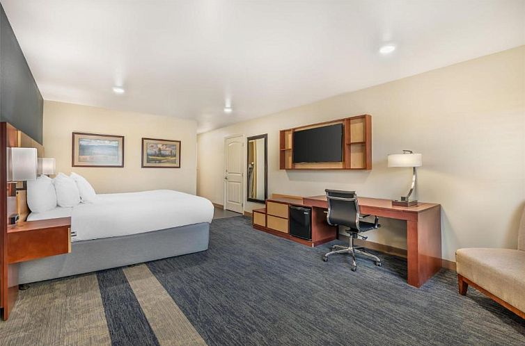 Best Western Plus Clocktower Inn