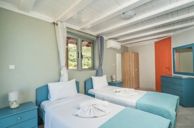 Vakantiehuis in Kolimvari mit Großer Terrasse