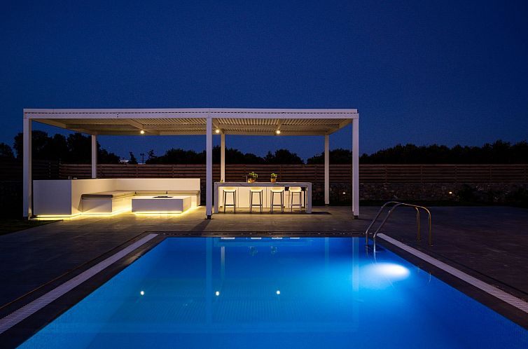 Vakantiehuis Sardines Luxury Villa 1 - Privater Pool und Gar