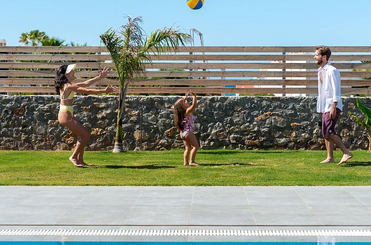 Vakantiehuis Sardines Luxury Villa 1 - Privater Pool und Gar