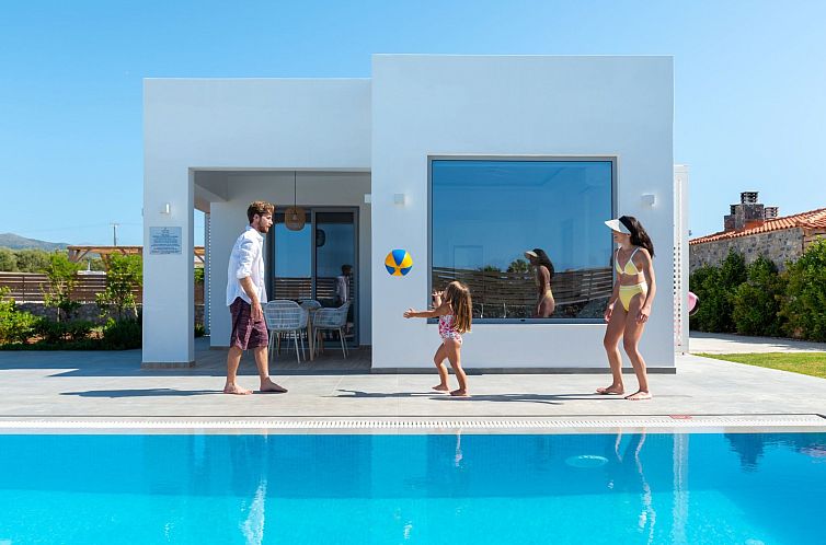 Vakantiehuis Sardines Luxury Villa 1 - Privater Pool und Gar