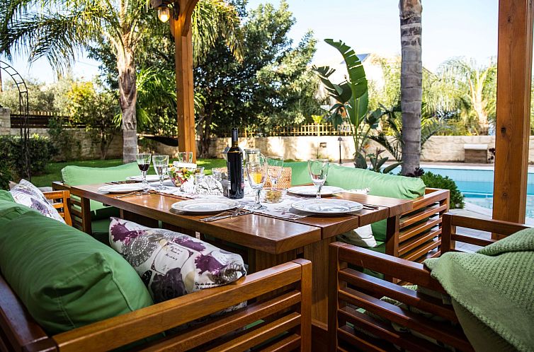 Vakantiehuis Ferienvilla mit Garten, Grill und Terrasse