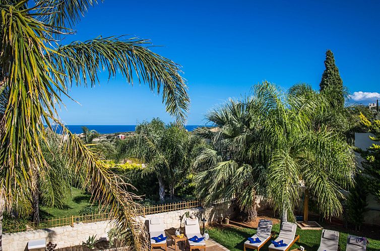 Vakantiehuis Ferienvilla mit Garten, Grill und Terrasse