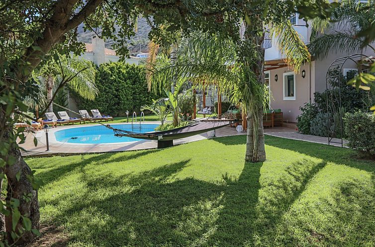 Vakantiehuis Ferienvilla mit Garten, Grill und Terrasse