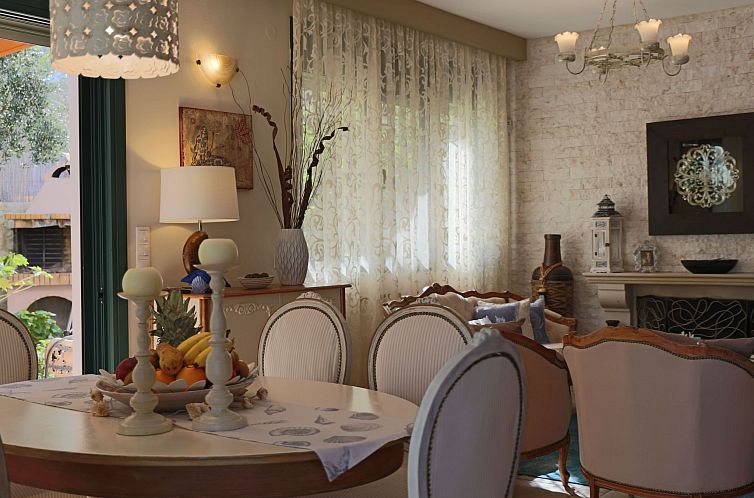 Vakantiehuis Ferienvilla mit Garten, Grill und Terrasse