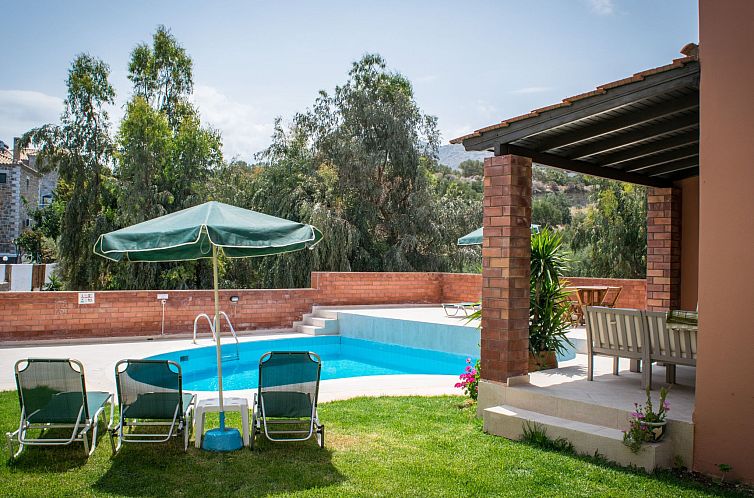 Vakantiehuis Niriides Villas_ Irida_ 2-Schlafzimmer privater