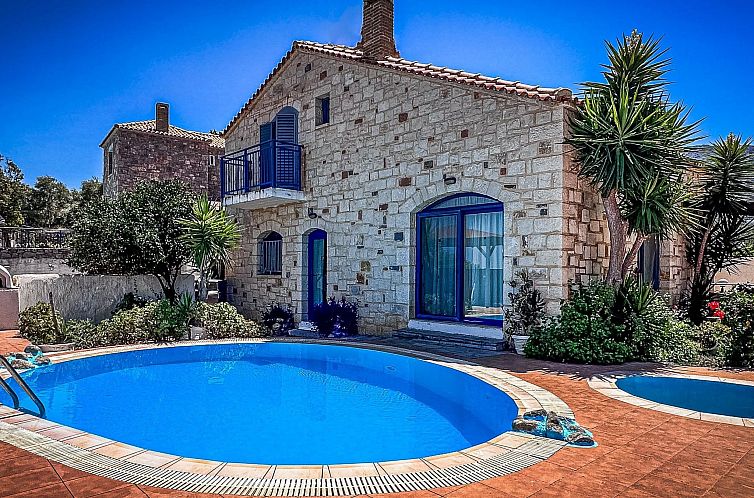 Vakantiehuis Niriides Villas_Aktea_ 3-Schlafzimmer privater 