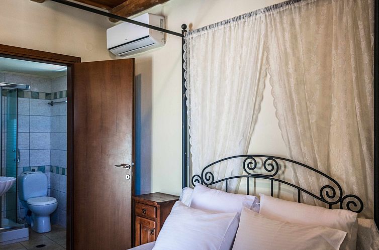 Vakantiehuis Niriides Villas_ Liagori_ 2-Schlafzimmer privat