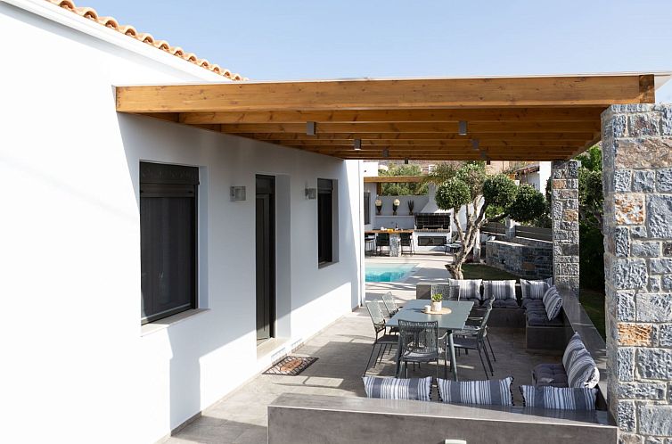 Vakantiehuis Villa Stavelia mit privatem Pool