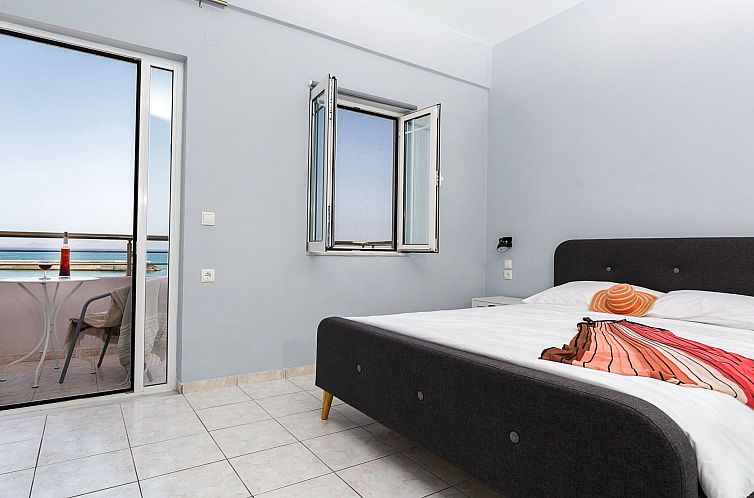 Appartement in Kato Gouves mit Gemeinschaftspool