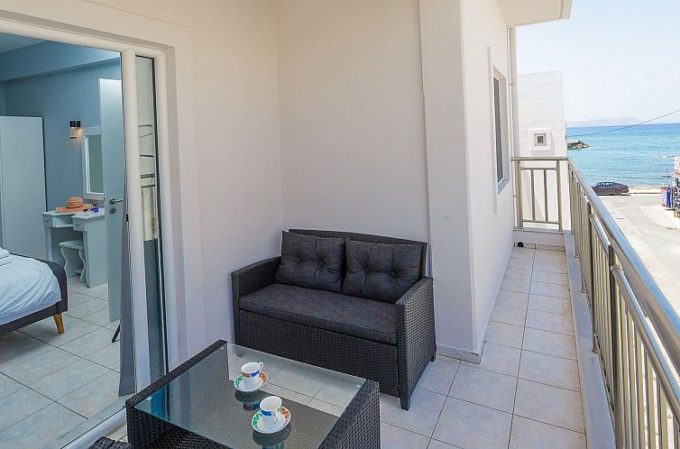 Appartement in Kato Gouves mit Blick auf den Sonnenuntergang