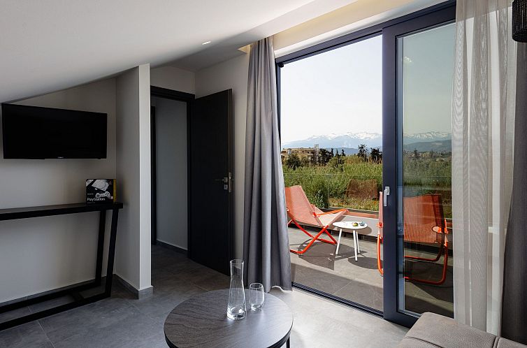 Vakantiehuis VillAgioi Villa II 2-BR Pool Villa, zu Fuß zum