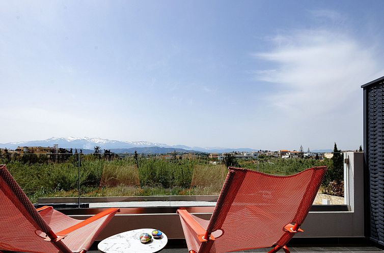 Vakantiehuis VillAgioi Villa II 2-BR Pool Villa, zu Fuß zum