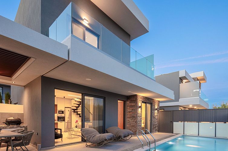 Vakantiehuis VillaSaints I - Pool und BBQ, Spaziergang zum S