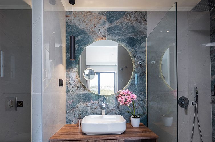 Vakantiehuis VillaSaints I - Pool und BBQ, Spaziergang zum S