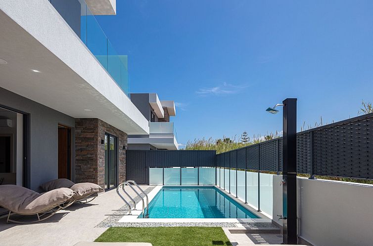 Vakantiehuis VillaSaints I - Pool und BBQ, Spaziergang zum S