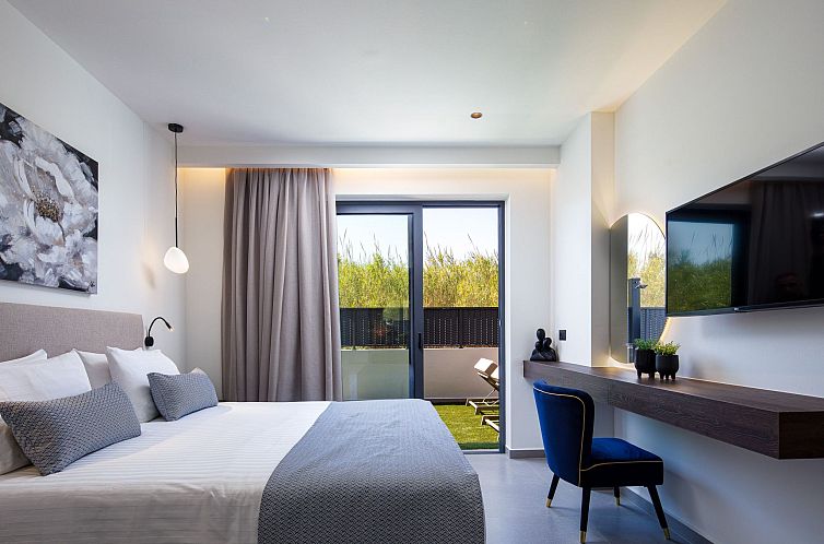 Vakantiehuis VillaSaints II - Elegante Pool-Villa in Strandn