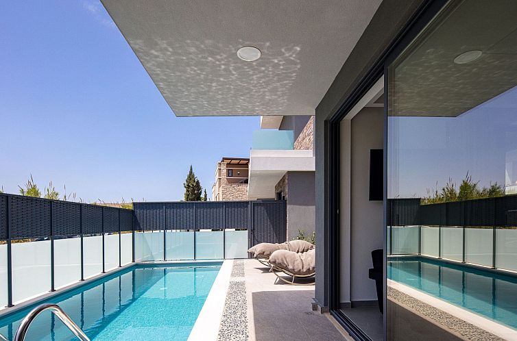 Vakantiehuis VillaSaints II - Elegante Pool-Villa in Strandn