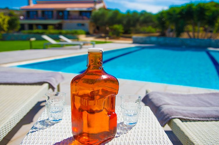 Vakantiehuis Villa Mathea - Kreta - Große Luxusvilla mit pr