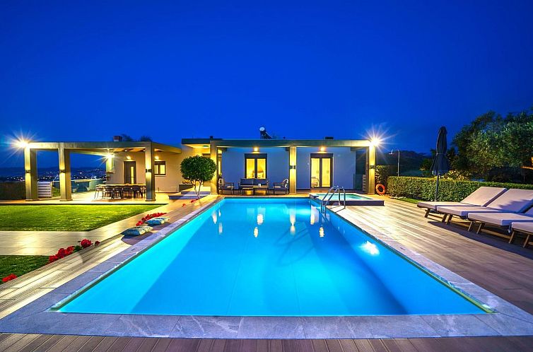 Vakantiehuis Luxus-Villa Freier beheizter Pool Atemberaubend