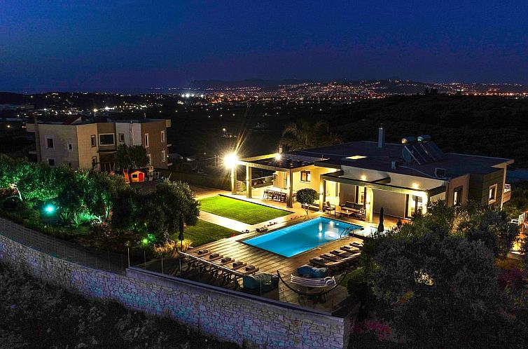 Vakantiehuis Luxus-Villa Freier beheizter Pool Atemberaubend