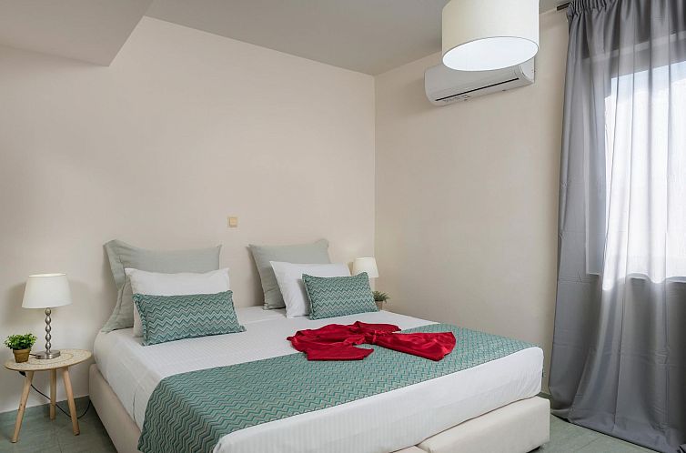 Vakantiehuis Luxuriöse Villa in Strandnähe mit Blick auf d