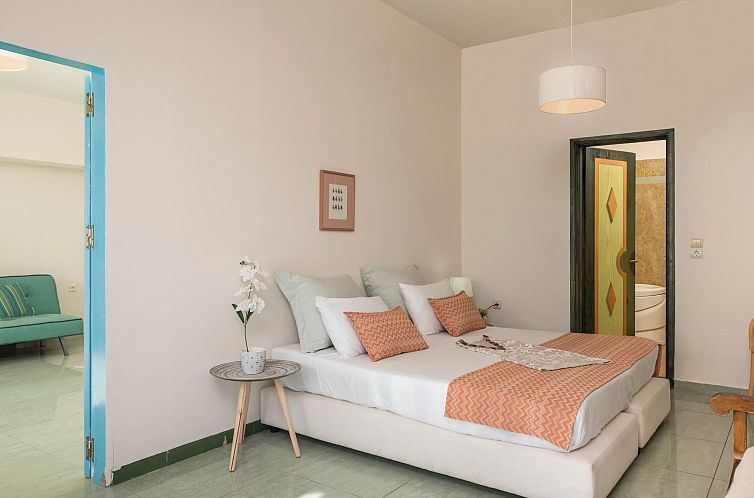 Vakantiehuis Luxuriöse Villa in Strandnähe mit Blick auf d