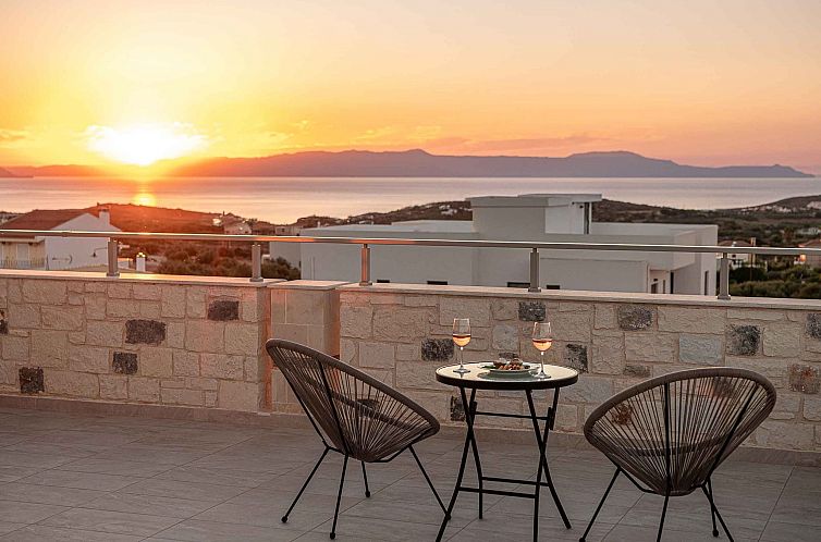 Vakantiehuis Luminus Arcus - Moderne Villa mit privatem Pool