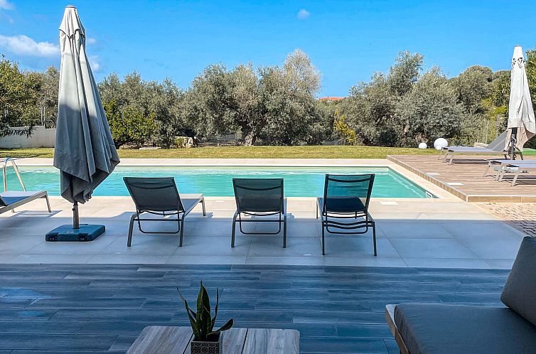 Vakantiehuis Villa Aelia I Modern und ideal für große Grup