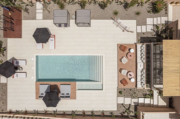 Vakantiehuis Villa Agali - ''Freier'' beheizter Pool, 70m zu