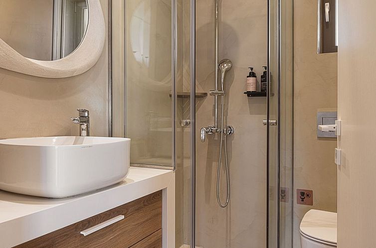 Vakantiehuis Villa Agali - ''Freier'' beheizter Pool, 70m zu