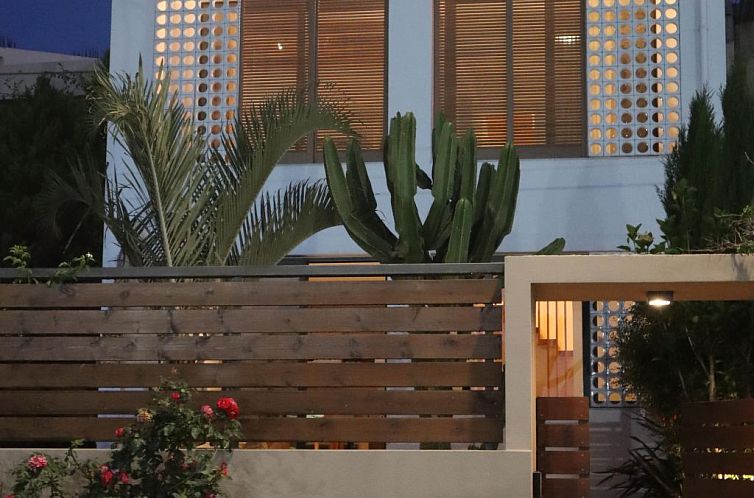 Vakantiehuis Ferienvilla "Fos" mit Blick auf das Wasser