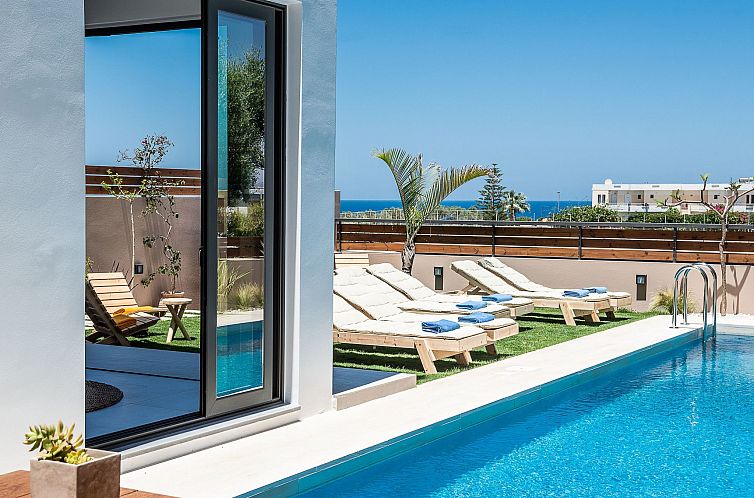 Vakantiehuis Ferienvilla "Fos" mit Blick auf das Wasser