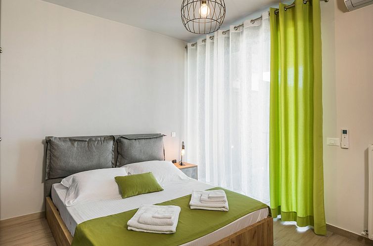 Vakantiehuis Haus in Theriso mit privatem Pool