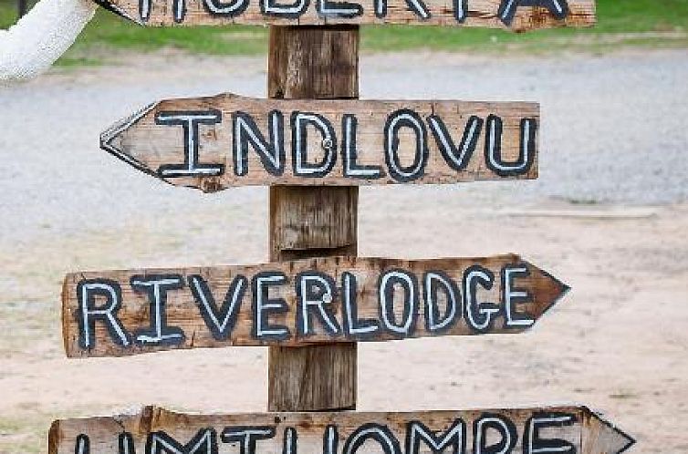 Premier Resort Mpongo Private Game Reserve