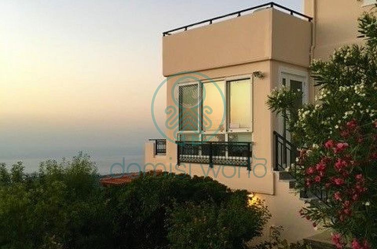 Vrijstaande woning in Atsipopoulo