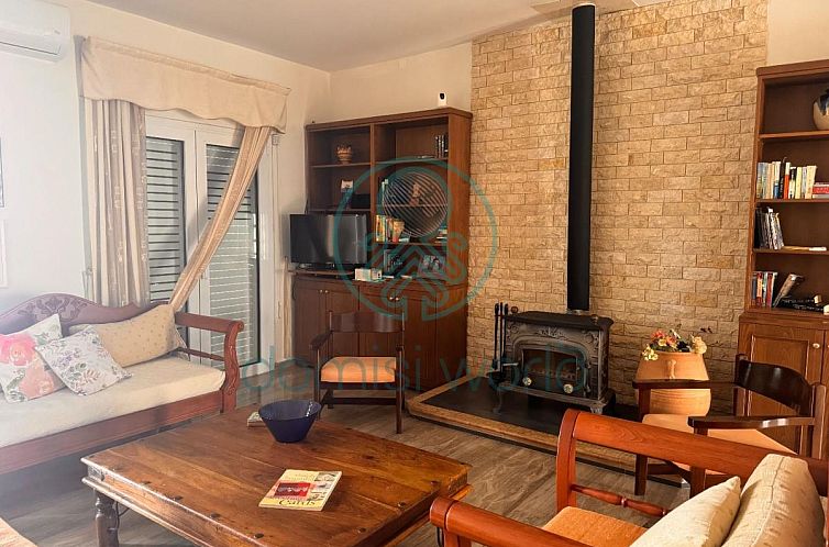 Vrijstaande woning in Atsipopoulo