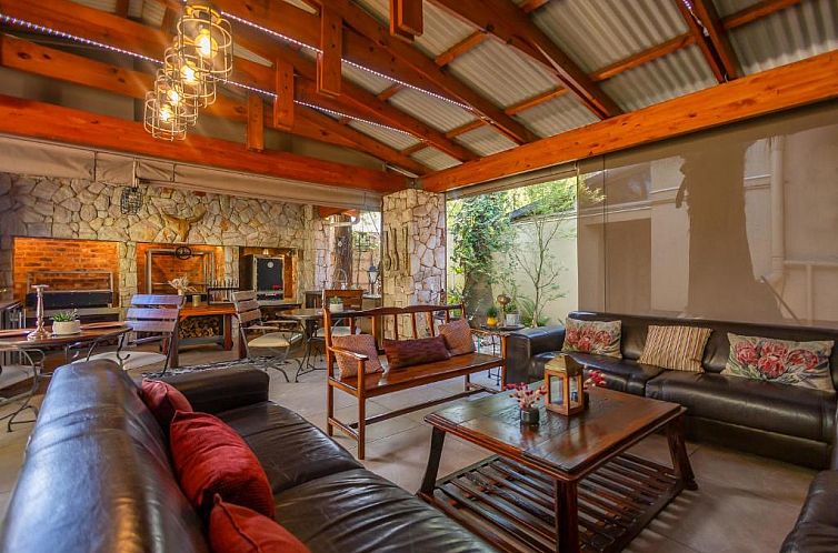 Afrique Boutique Hotel O.R. Tambo