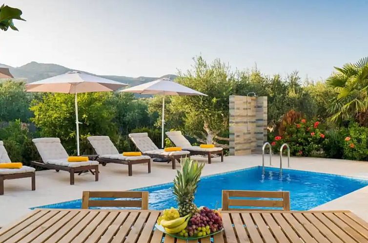 Villa Mavros