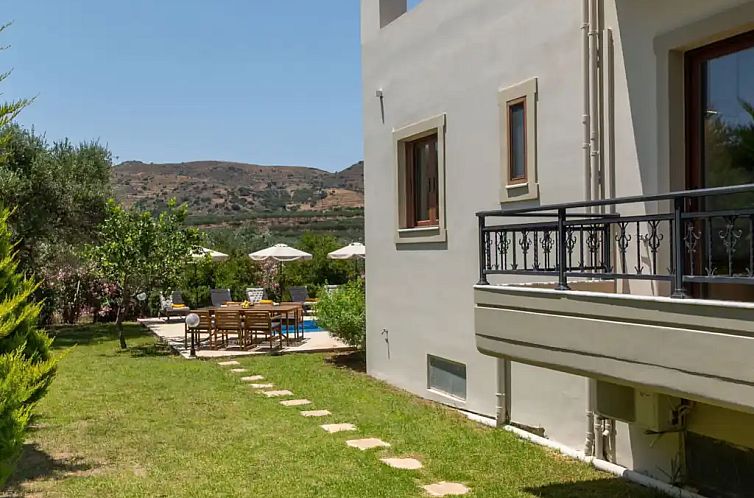 Villa Mavros