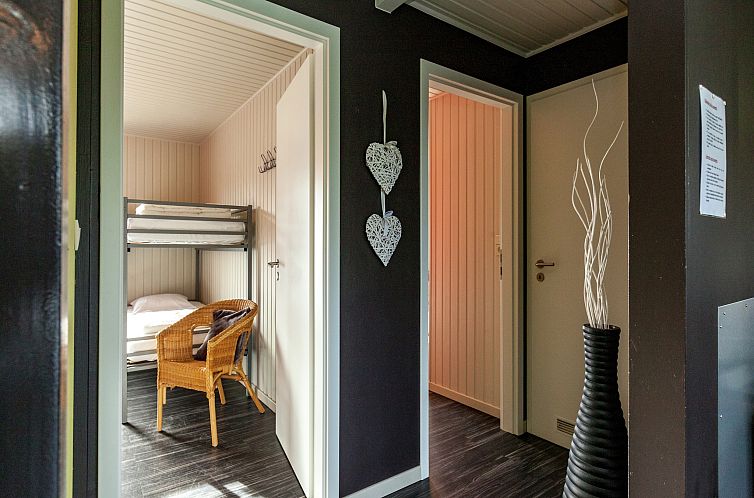 Chalet Orange