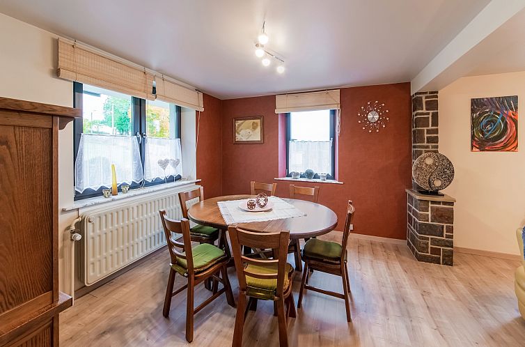 Charmante habitation avec Sauna infrarouge à Wirtzfeld