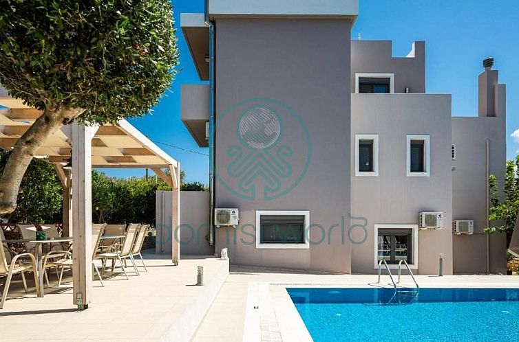 Vrijstaande woning in Platanias