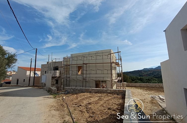 Vrijstaande woning in Platanias